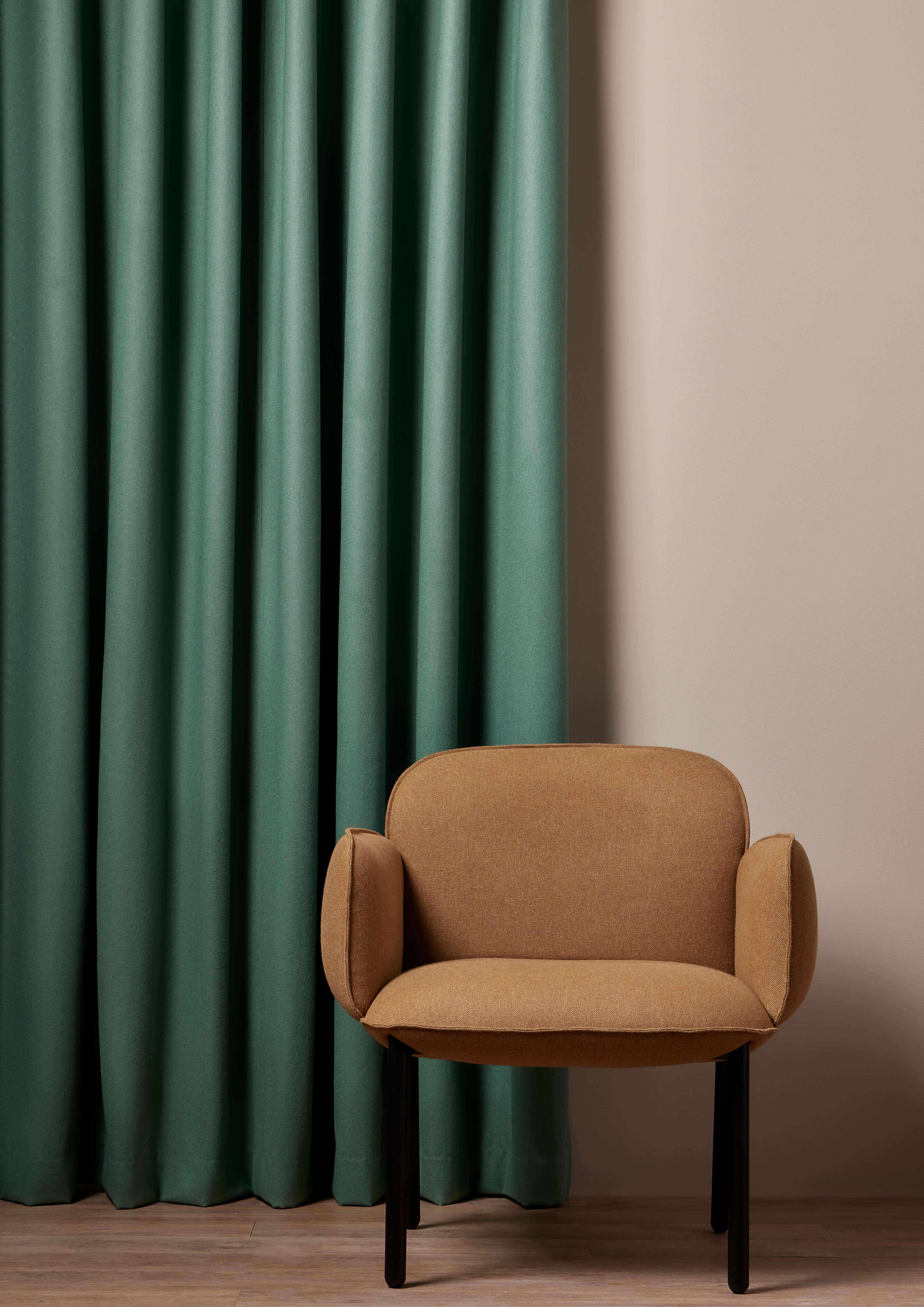 Main Line Flax on Plum chair