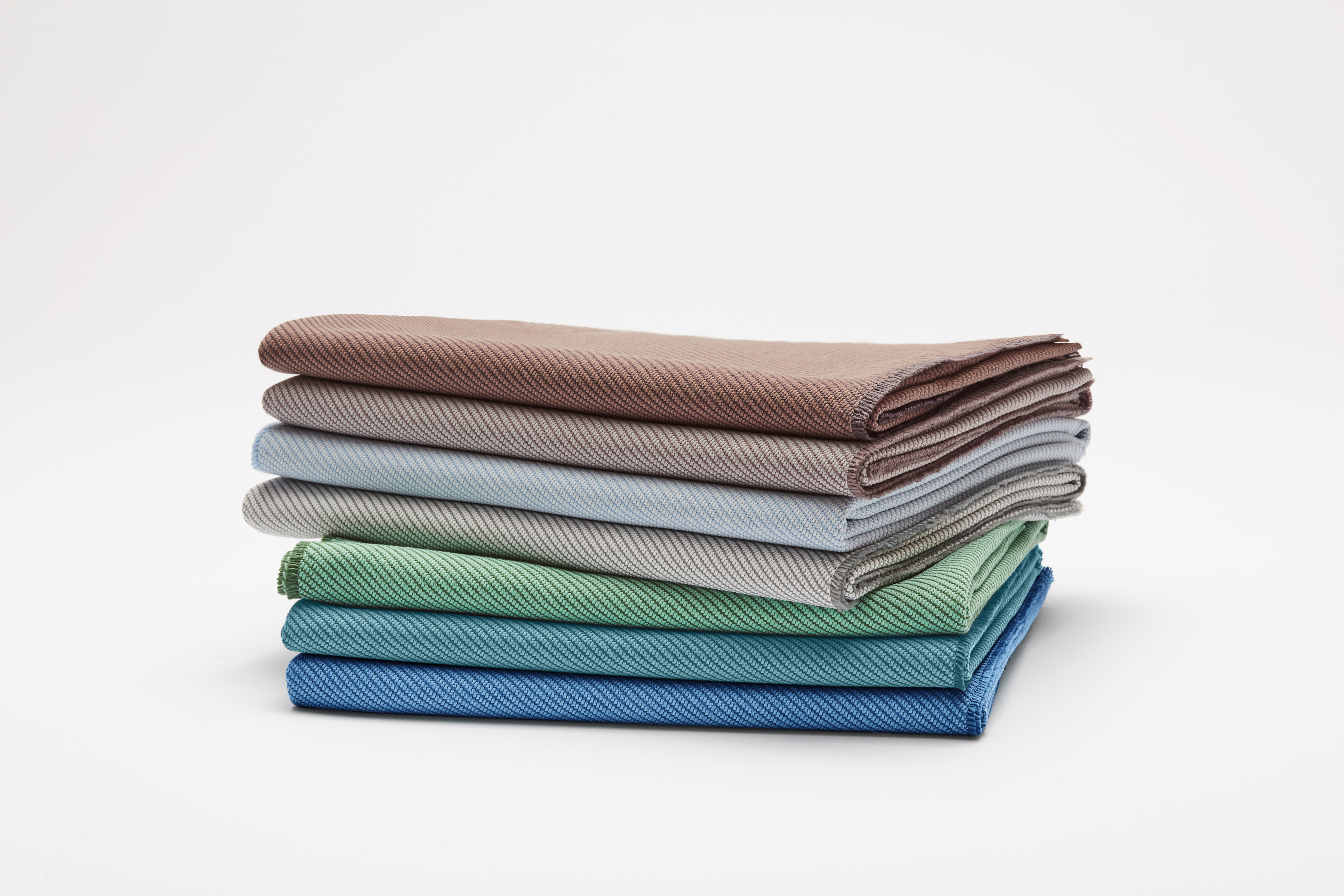 191116 Camira Part246413 L